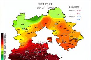 裁判压哨驱逐付豪！一开始搞错人了 弄得手帝满脸问号