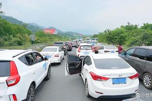 贝西诺谈自己被踢出拉齐奥比赛名单：接受这个决定，但我问心无愧